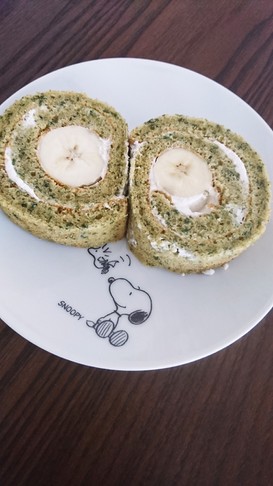 よもぎロールケーキ