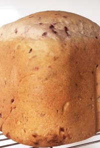 余った皮と種を活用☆ジュンベリー食パン