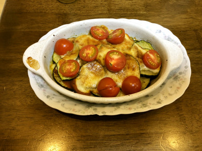 ピザ風！　ズッキーニのオーブン焼きの写真