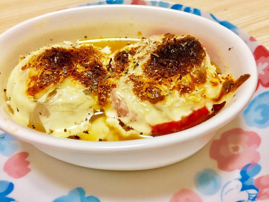 ☆玉ねぎとトマトの肉詰めグラタンスープ☆の画像
