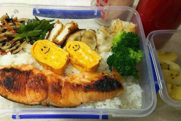 大きなシャケ弁当 レシピ 作り方 By 毎日ドカベン クックパッド 簡単おいしいみんなのレシピが354万品
