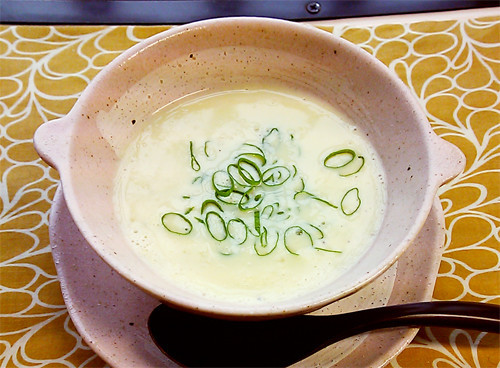 豆乳とカニのトロトロスープの画像