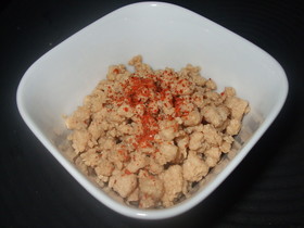甘辛鶏そぼろ♪隠し味はハチミツ☆