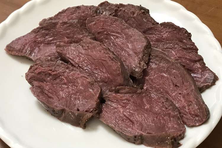 炊飯器で 鹿ヒレ肉の低温ロースト レシピ 作り方 By Aianlady クックパッド 簡単おいしいみんなのレシピが360万品