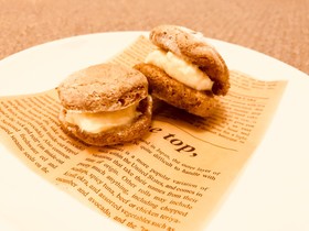 *ショコラブッセwithチーズクリーム*