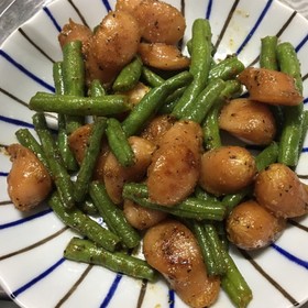 インゲンとウインナーのペッパーマヨ炒め