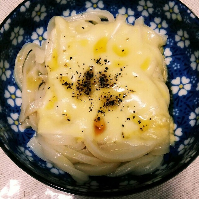 レンジで簡単 チーズうどん レシピ 作り方 By ゆかぽんて クックパッド 簡単おいしいみんなのレシピが352万品
