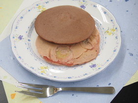 赤ビーツ入りホットケーキ