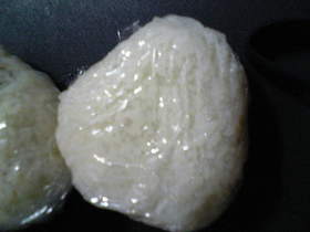 ★夫のお気に入りカラうまおにぎり ★