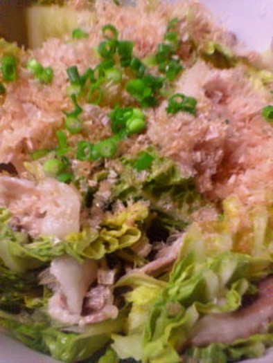 白菜と豚肉の簡単蒸しの写真