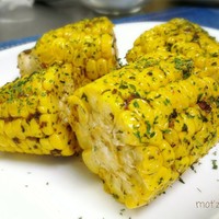 アンチョビガーリックで♪焼きとうもろこし