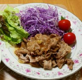 豚切り落とし肉のにんにく酢醤油焼き