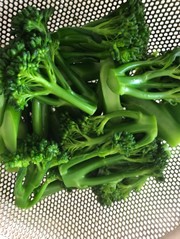 ブロッコリーの洗い方と茹で方の写真