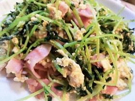 豆苗とベーコン卵炒め☆★