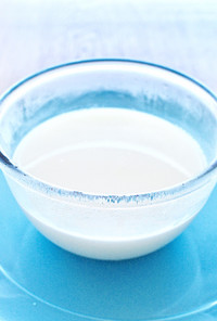 簡単ふるふる✿基本の牛乳ゼリー