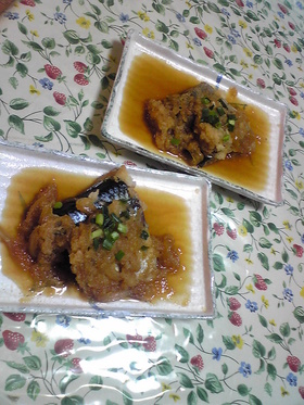 さばの玉ねぎ入りみぞれ煮