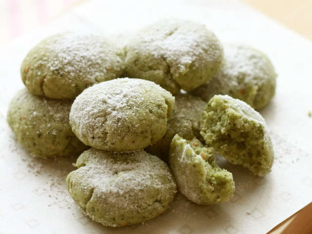 大葉茶とゴマのホロホロクッキー レシピ 作り方 By 株式会社出来商店 クックパッド