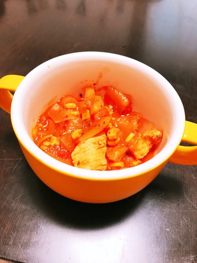 簡単！サラダチキンの食べるトマトスープの写真