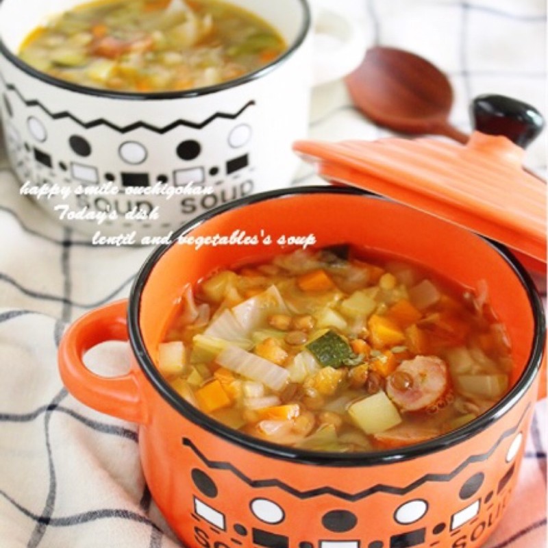 低カロリーのスロークッカーレンズ豆のスープのレシピ