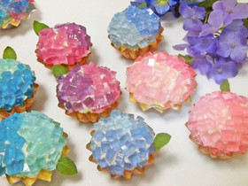 キラキラかわいい*紫陽花カップケーキ
