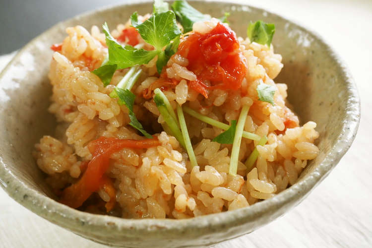 簡単 丸ごとトマトの炊き込みご飯 レシピ 作り方 By Ja全農たまご クックパッド 簡単おいしいみんなのレシピが349万品