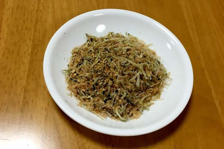大人の給食 じゃこふりかけ レシピ 作り方 By 栄養士のアリス クックパッド 簡単おいしいみんなのレシピが352万品