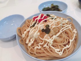大根おろしと梅のマヨポン冷製パスタ