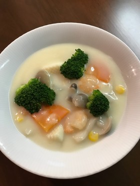 簡単!シーフードクリームシチュー