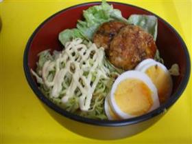 ドレッシングで★サラダどんぶり
