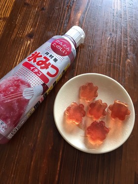子ども大好き♡かき氷シロップの手作りグミ