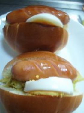 喫茶店の味★ カレー味なロールサンド♪