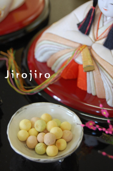 ひな祭りに☆三色卵ボーロの写真
