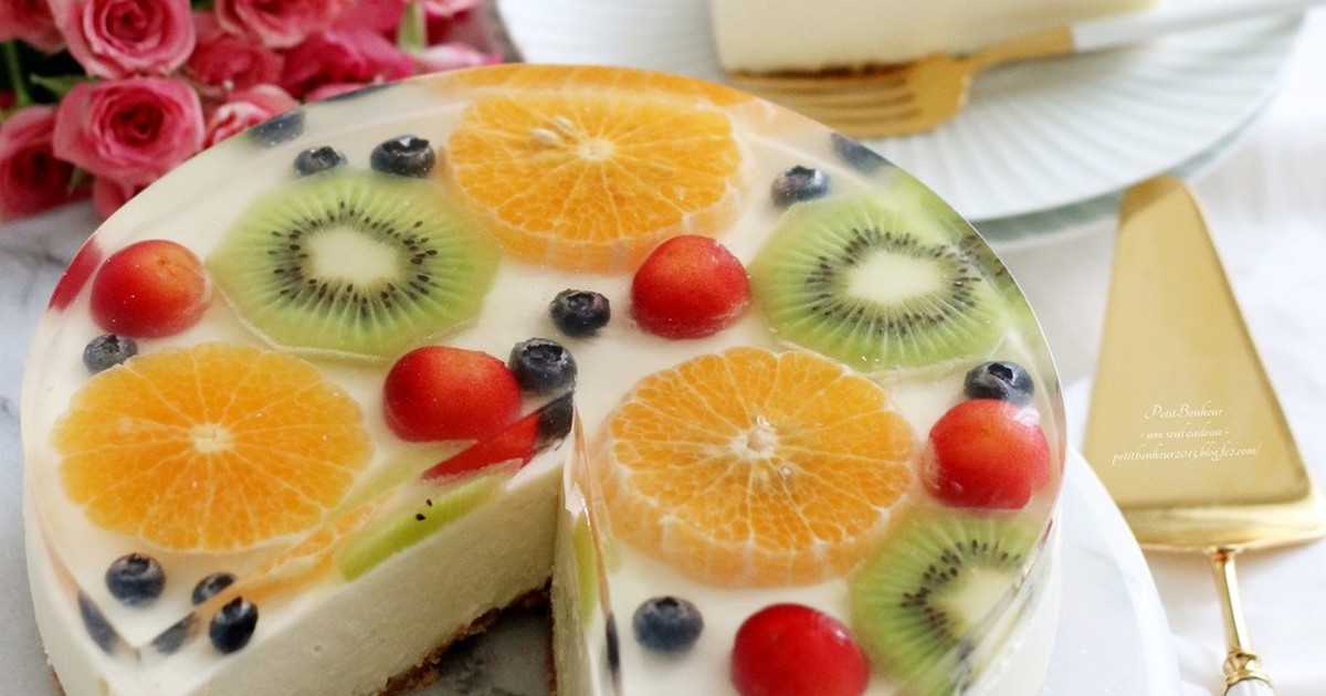 華やかで涼しげ 水玉レアチーズケーキ レシピ 作り方 By プティ ボヌール クックパッド 簡単おいしいみんなのレシピが358万品