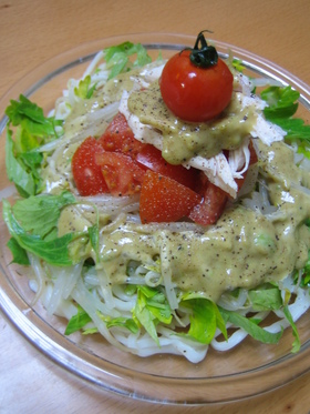 ヘルシー♪アボガドごまだれ❉サラダうどん
