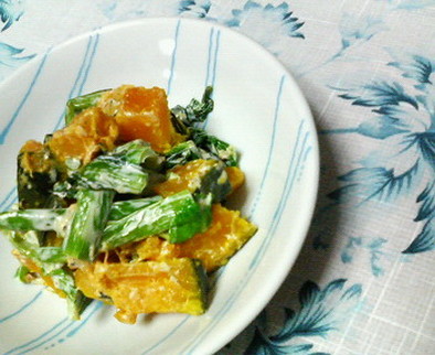✿かぼちゃと小松菜の❀削り節マヨ✿ 和えの写真