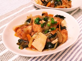 厚揚げ豚肉巻きの野菜あんかけ