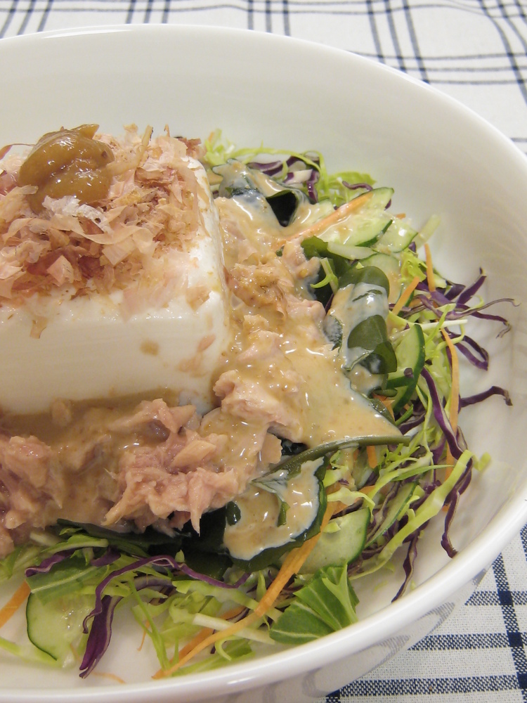 金のごまだれで☆和風豆腐サラダ by リヒター 【クックパッド】 簡単おいしいみんなのレシピが350万品
