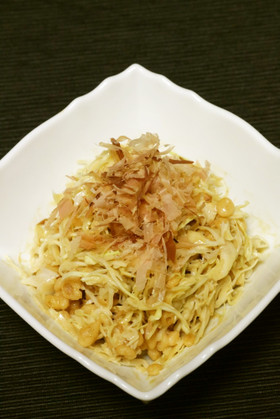 まぜるだけ!キャベツのお好み焼き風サラダ