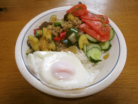 辛うま!なんちゃってガパオライス