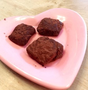 ヘルシー!チョコも生クリ不使用の生チョコ