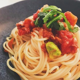 ツナと大葉の冷製トマトパスタ