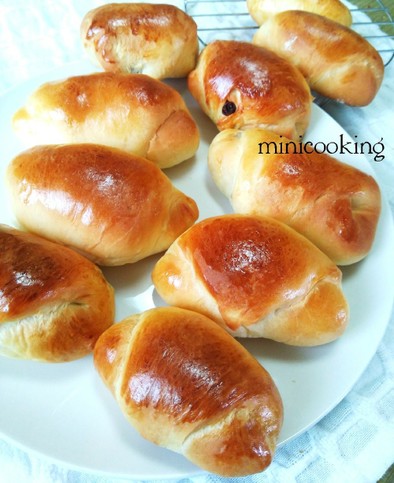 ♡朝食＆軽食にレーズンバターロールパン♡の写真