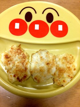 9ヶ月からの手づかみ離乳食〜納豆のお焼き