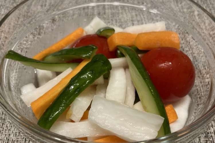 簡単 彩り野菜のピクルス 常備菜に レシピ 作り方 By にったかｐ クックパッド 簡単おいしいみんなのレシピが357万品
