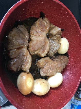 簡単に柔らかく美味しい煮豚。