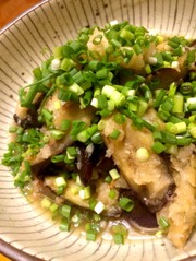夏にサッパリ!焼きなすの大根おろし和えの写真