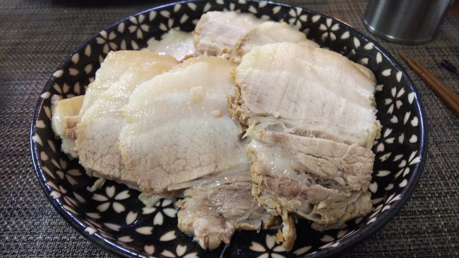 簡単中華・皮付き豚肉のトロ塩煮込みの画像