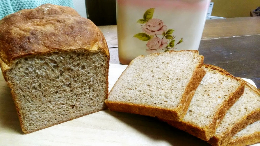 低GI　全粒粉だけのふわふわ食パンの画像
