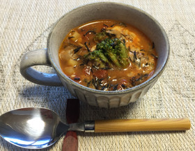 栄養満点食べるスープ