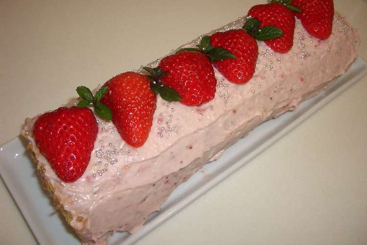 いちごクリームチーズのロールケーキ レシピ 作り方 By Halminちゃん クックパッド 簡単おいしいみんなのレシピが361万品